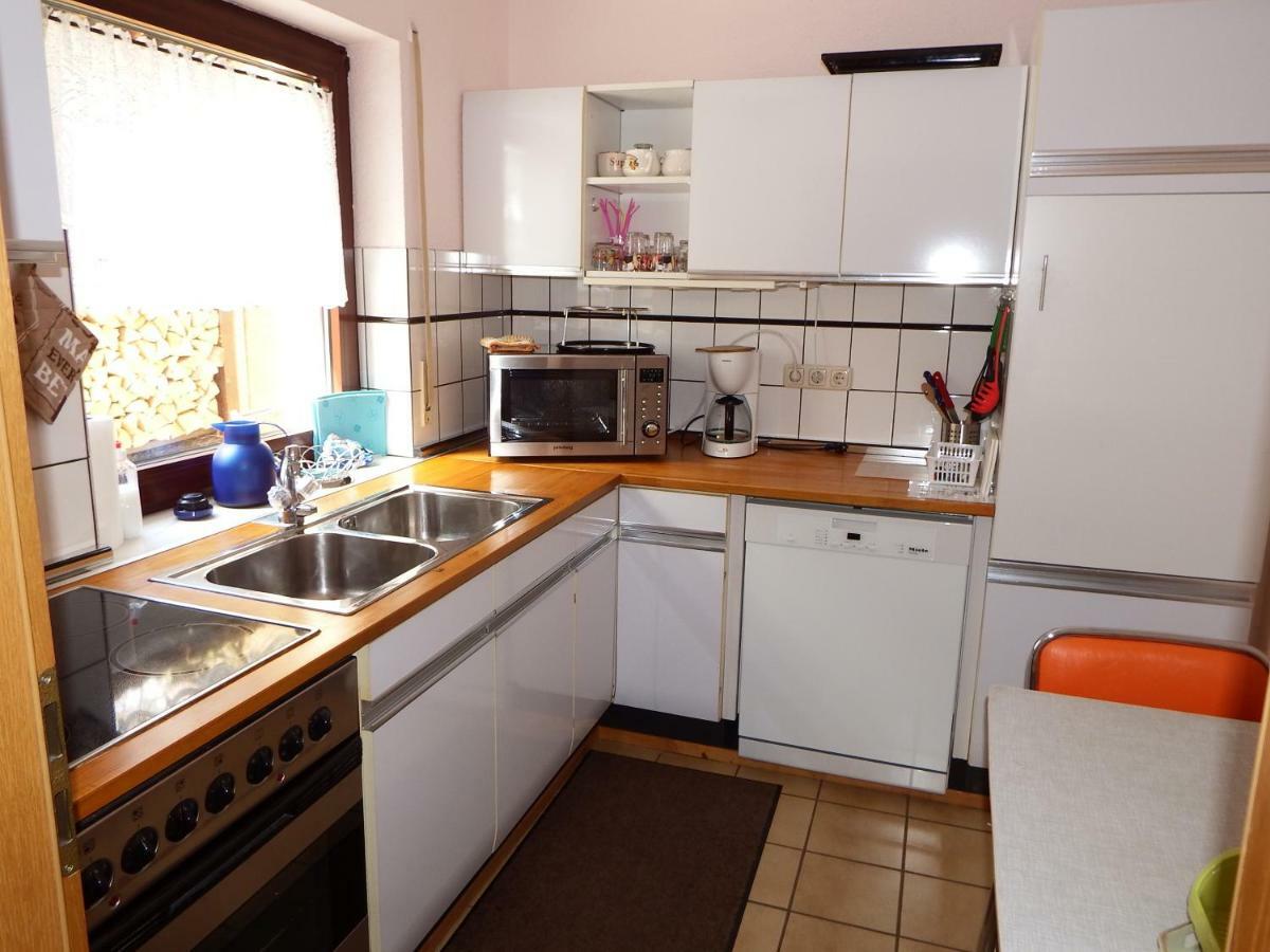 Nette Ferienwohnung Mit Eigenem Eingang Und Sonnenterrasse Idstein Buitenkant foto